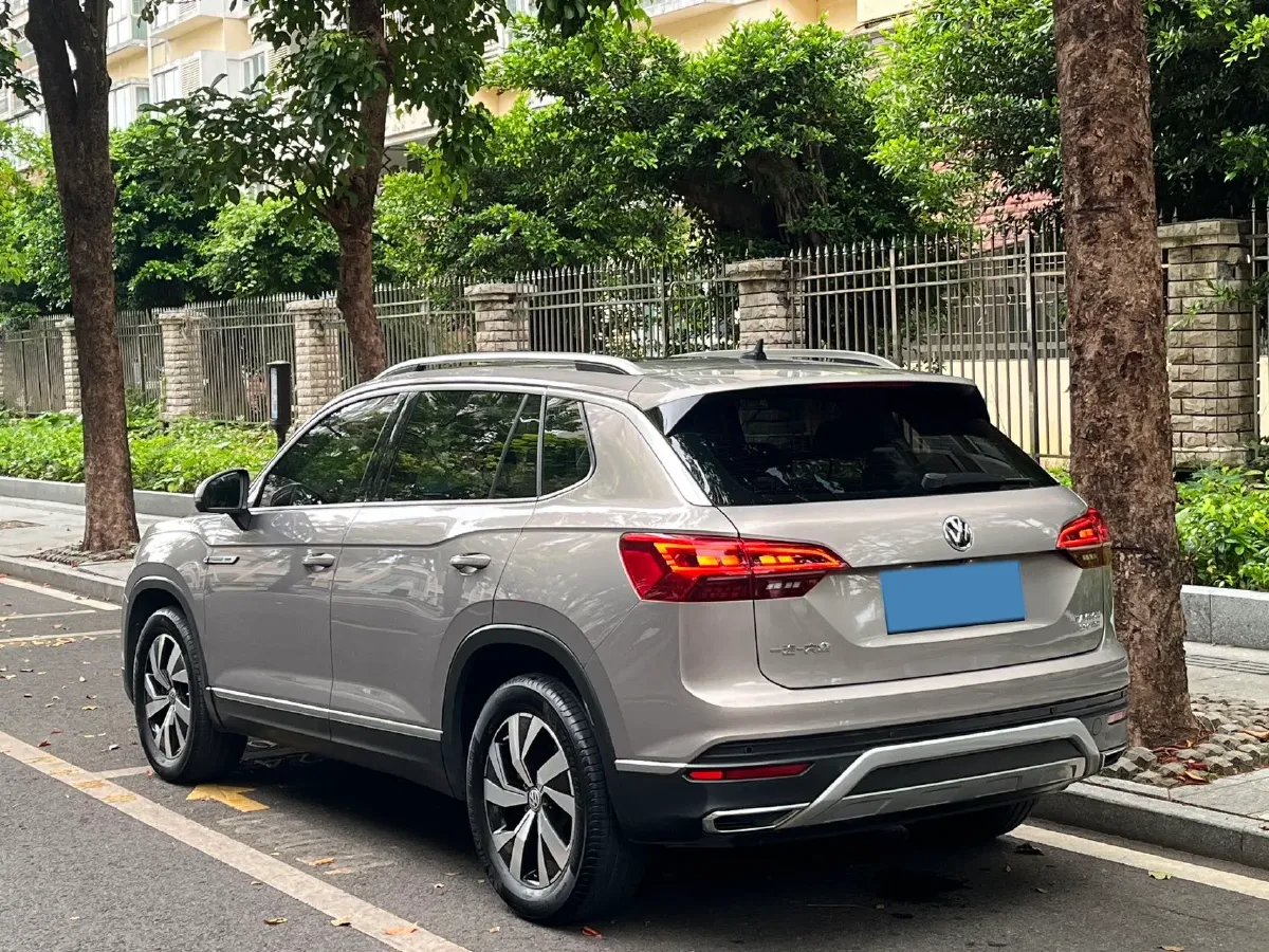 2020 Volkswagen Tayron 2.0T 186HP L4 7DCT,autocango,china used car exporter,china ev exporter,chinese used car exporter,chinese used ev exporter