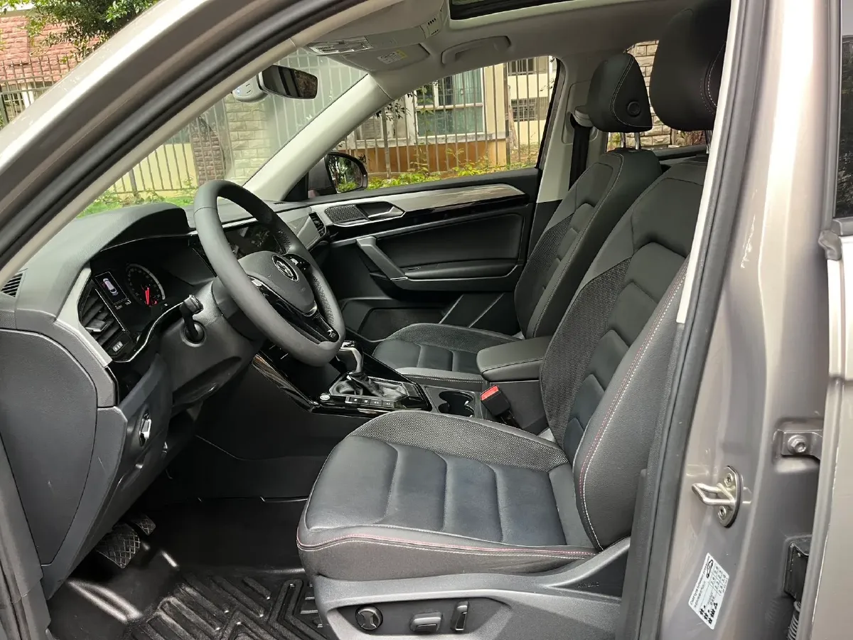 2020 Volkswagen Tayron 2.0T 186HP L4 7DCT,autocango,china used car exporter,china ev exporter,chinese used car exporter,chinese used ev exporter