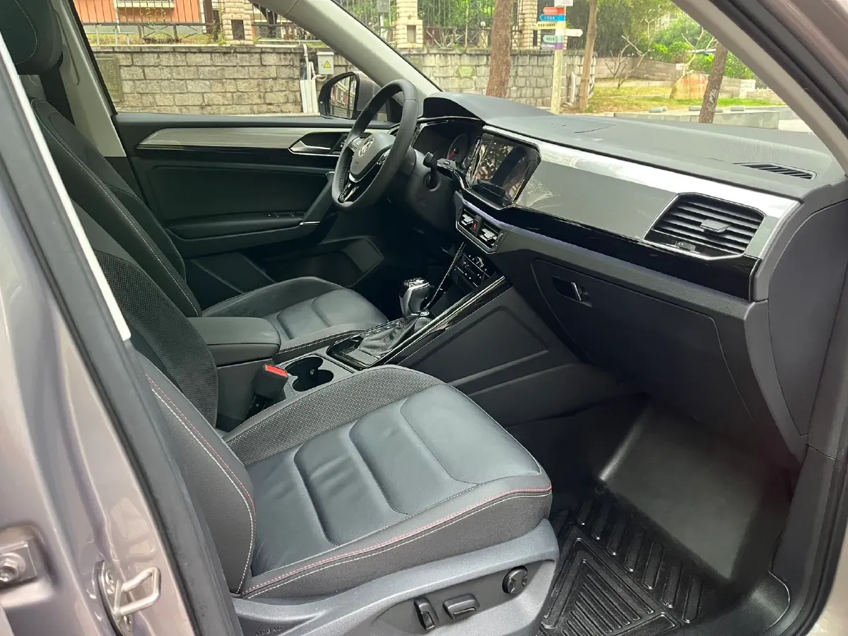 2020 Volkswagen Tayron 2.0T 186HP L4 7DCT,autocango,china used car exporter,china ev exporter,chinese used car exporter,chinese used ev exporter