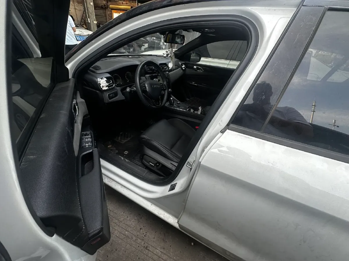 2021 LYNK&CO 03 2.0T 190HP L4 6AT,autocango,china used car exporter,china ev exporter,chinese used car exporter,chinese used ev exporter