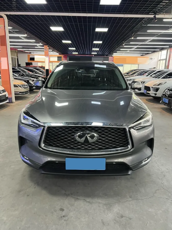 2020 Infiniti QX50 2.0T 272HP L4 CVT,autocango,china used car exporter,china ev exporter,chinese used car exporter,chinese used ev exporter