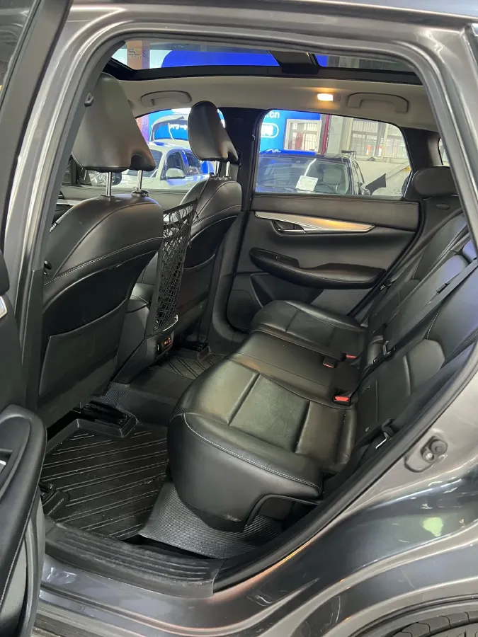 2020 Infiniti QX50 2.0T 272HP L4 CVT,autocango,china used car exporter,china ev exporter,chinese used car exporter,chinese used ev exporter