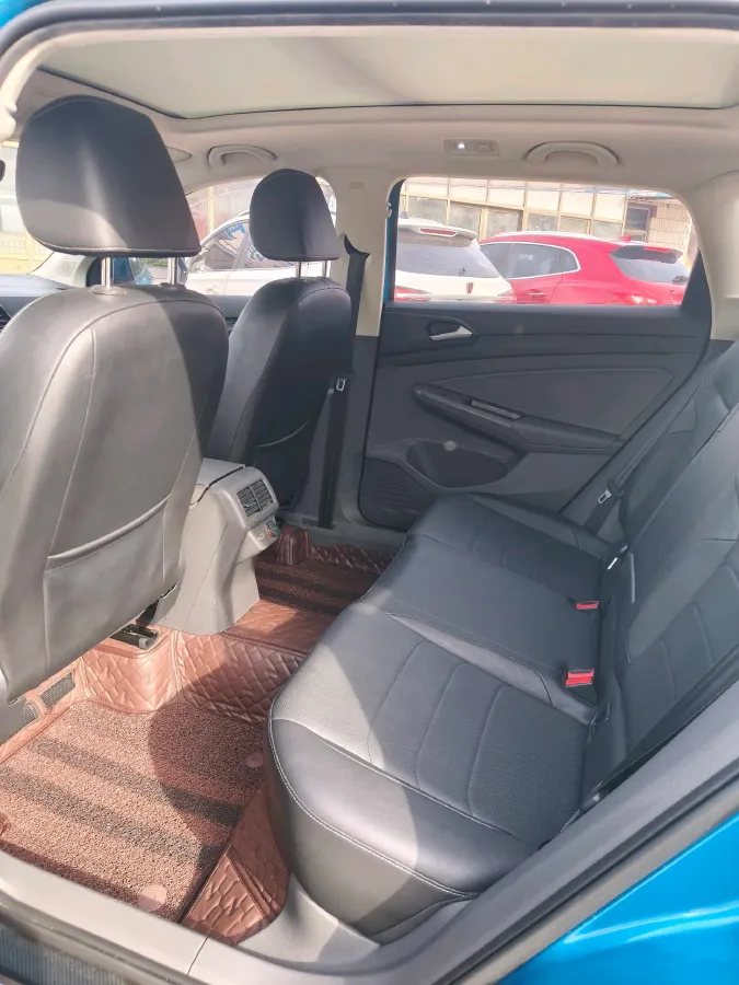 2020 Jetta VS7 1.4T 150HP L4 6AT,autocango,china used car exporter,china ev exporter,chinese used car exporter,chinese used ev exporter