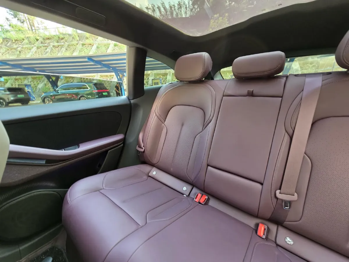 2024 NIO ET5T BEV 75KWH,autocango,china used car exporter,china ev exporter,chinese used car exporter,chinese used ev exporter