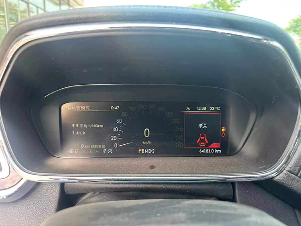 2018 Lincoln Continental 2.0T 261HP L4 6AT,autocango,china used car exporter,china ev exporter,chinese used car exporter,chinese used ev exporter