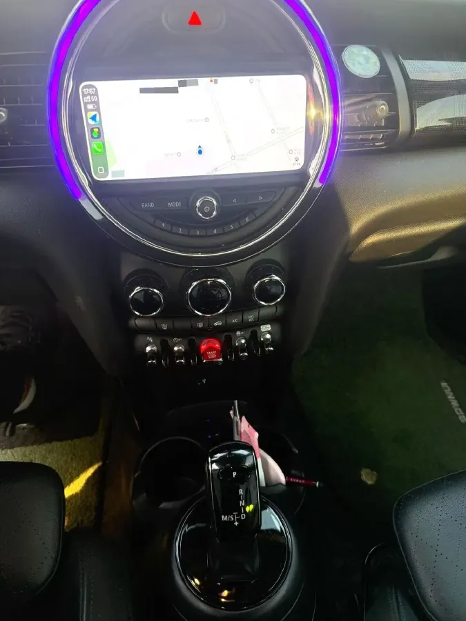 2021 MINI MINI 1.5T 136HP L3 7DCT,autocango,china used car exporter,china ev exporter,chinese used car exporter,chinese used ev exporter