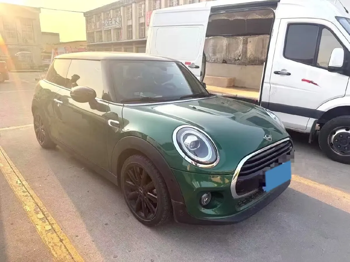 2021 MINI MINI 1.5T 136HP L3 7DCT,autocango,china used car exporter,china ev exporter,chinese used car exporter,chinese used ev exporter