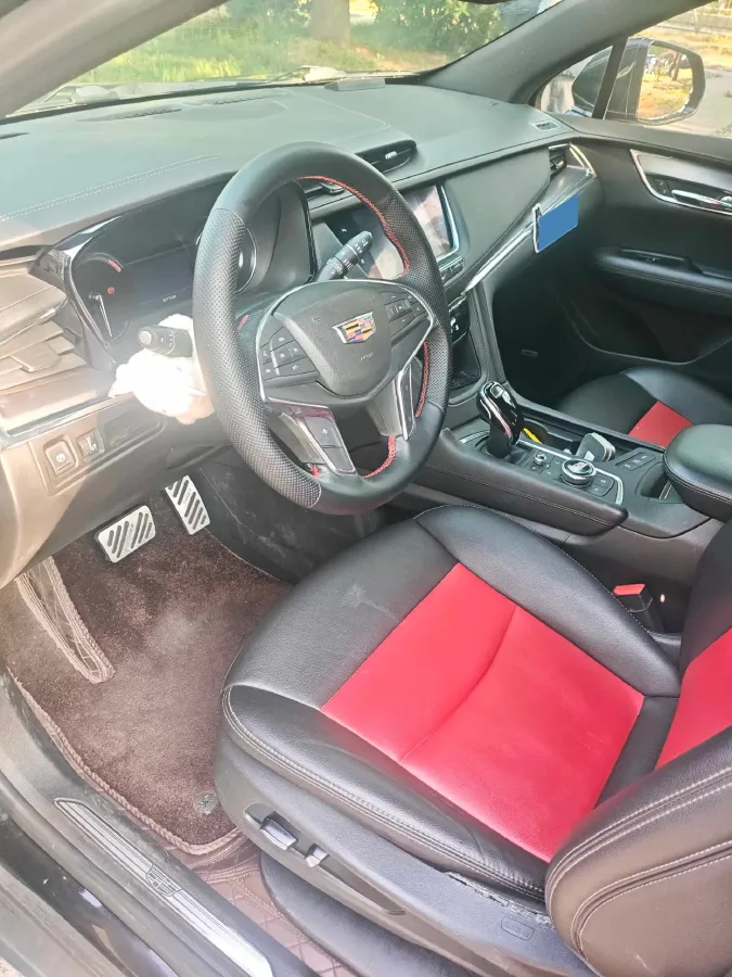 2020 Cadillac XT5 2.0T 237HP L4 9AT,autocango,china used car exporter,china ev exporter,chinese used car exporter,chinese used ev exporter