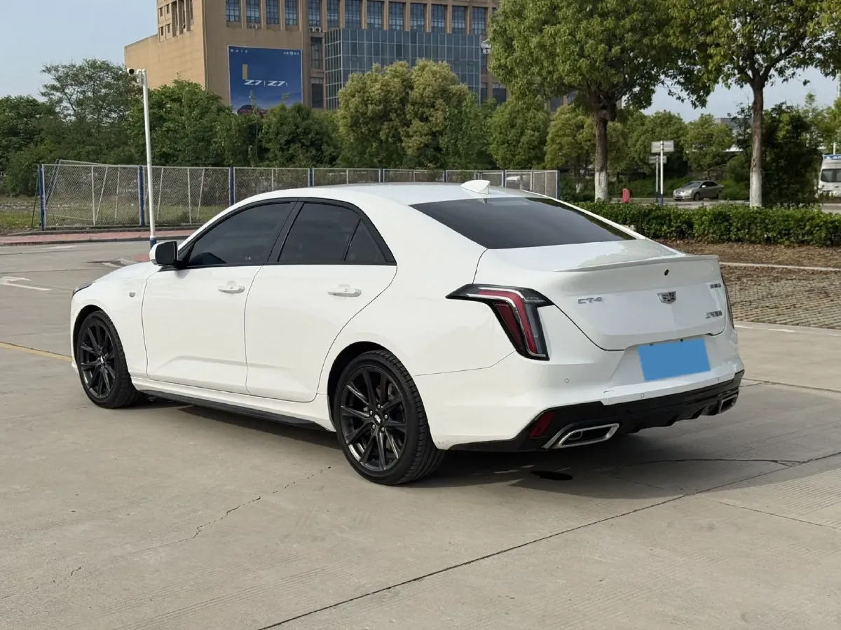 2022 Cadillac CT4 2.0T 237HP L4 8AT,autocango,china used car exporter,china ev exporter,chinese used car exporter,chinese used ev exporter