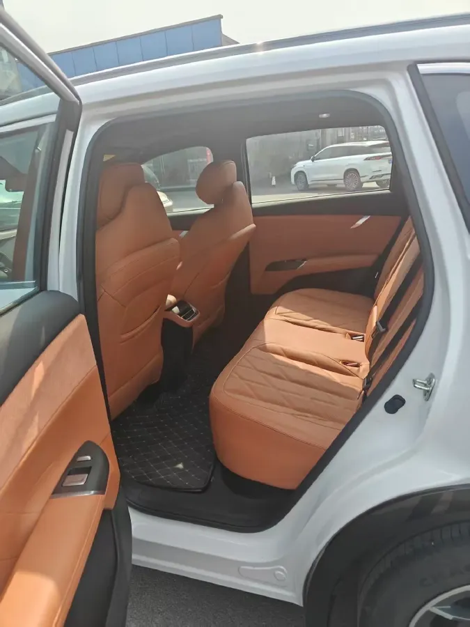 2025 ChangAn CS75 Plus 1.5T 192HP L4 8AT,autocango,china used car exporter,china ev exporter,chinese used car exporter,chinese used ev exporter