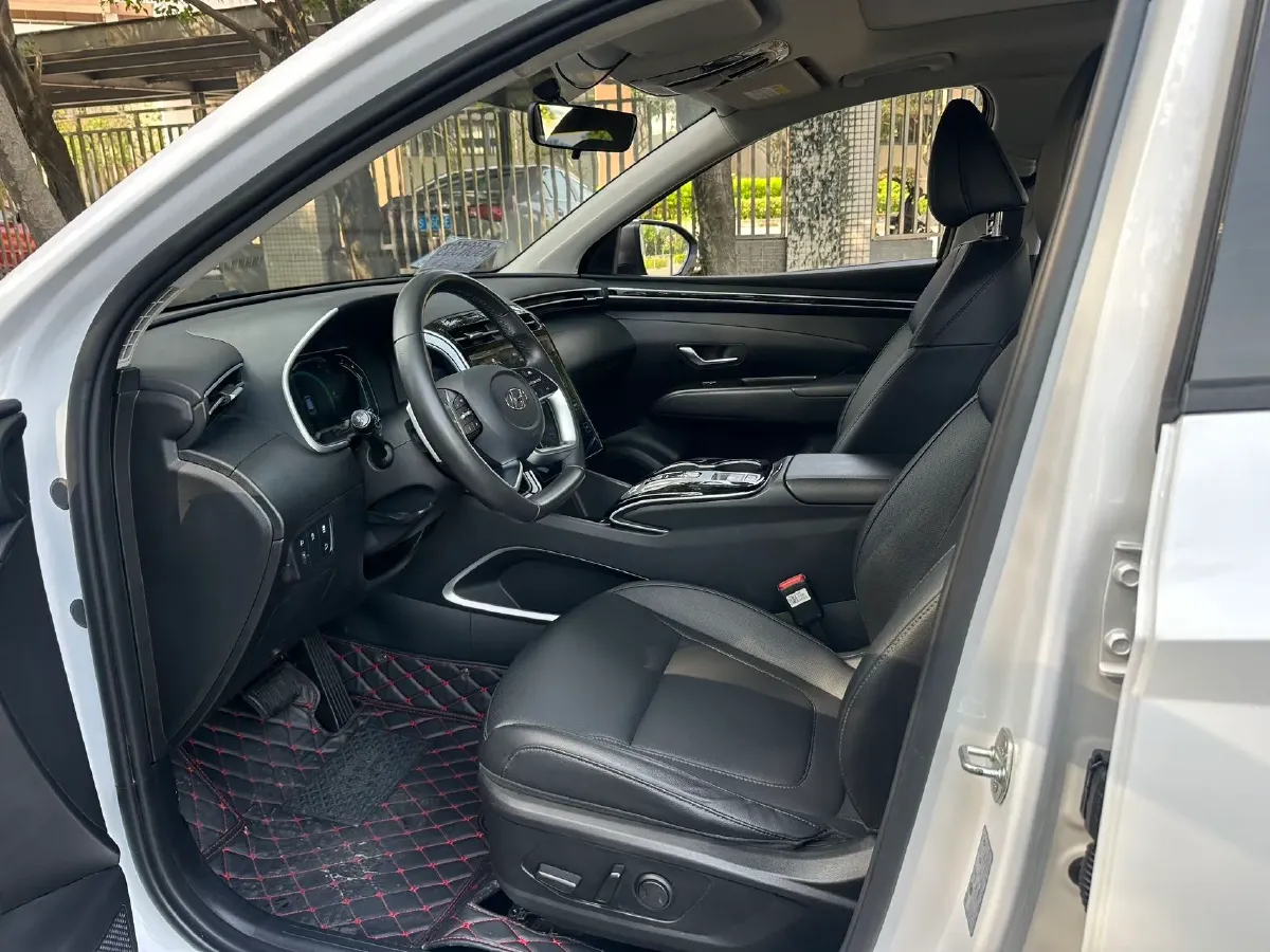 2023 Hyundai Tucson 1.5T 200HP L4 8AT,autocango,china used car exporter,china ev exporter,chinese used car exporter,chinese used ev exporter