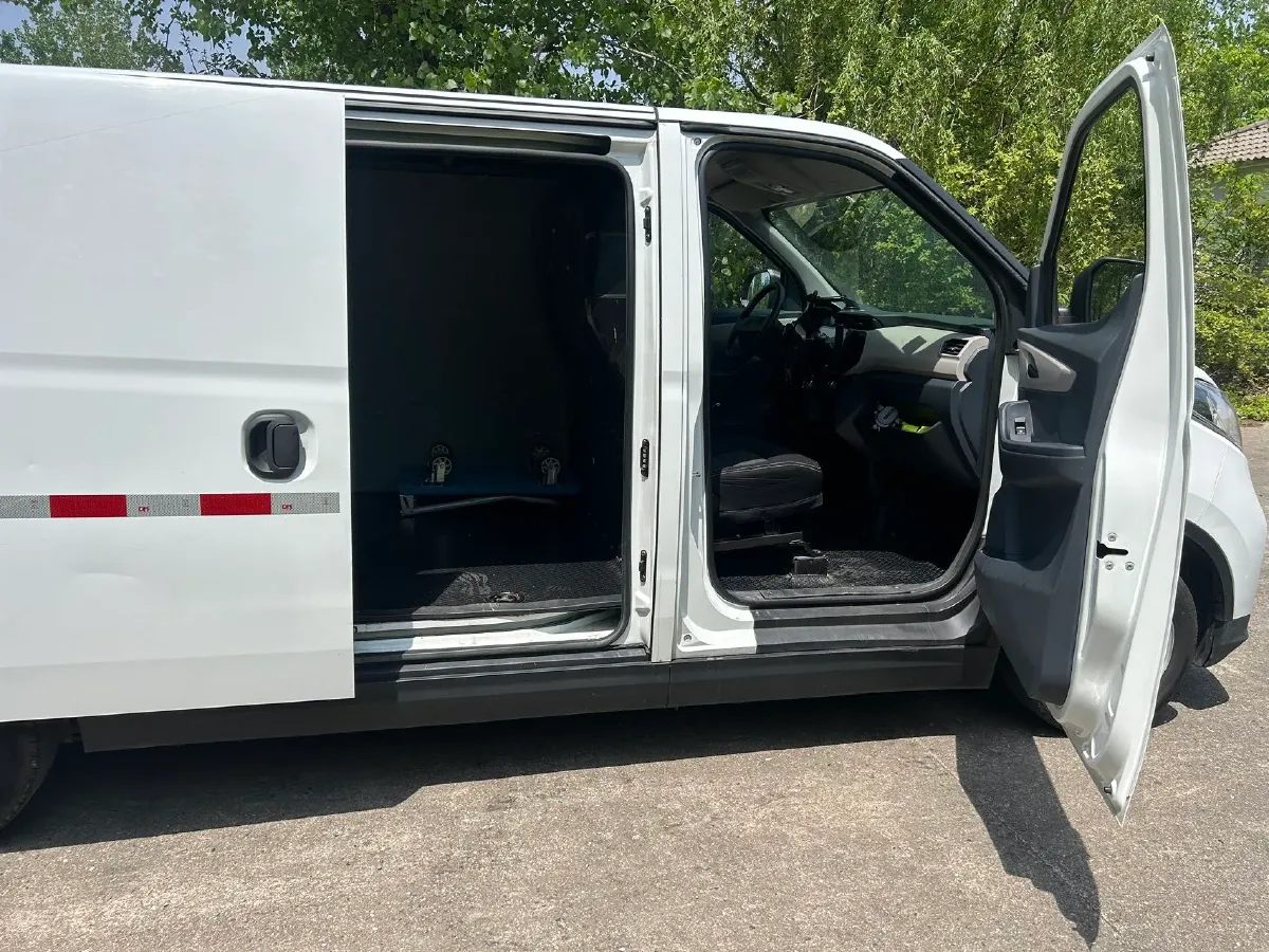 2023 MAXUS EV30 BEV 41.86KWH,autocango,china used car exporter,china ev exporter,chinese used car exporter,chinese used ev exporter