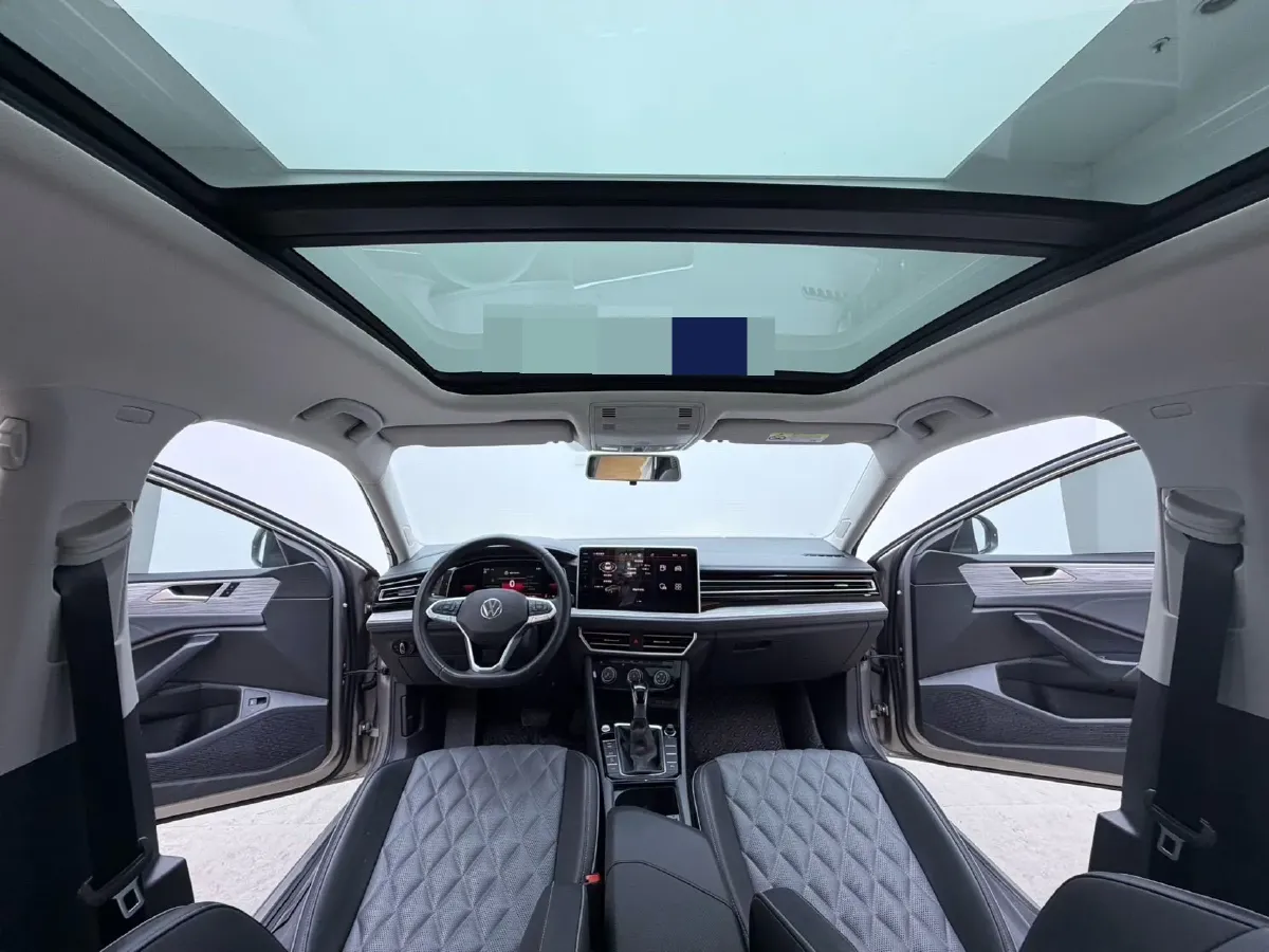 2023 Volkswagen Sagitar 1.4T 150HP L4 7DCT,autocango,china used car exporter,china ev exporter,chinese used car exporter,chinese used ev exporter