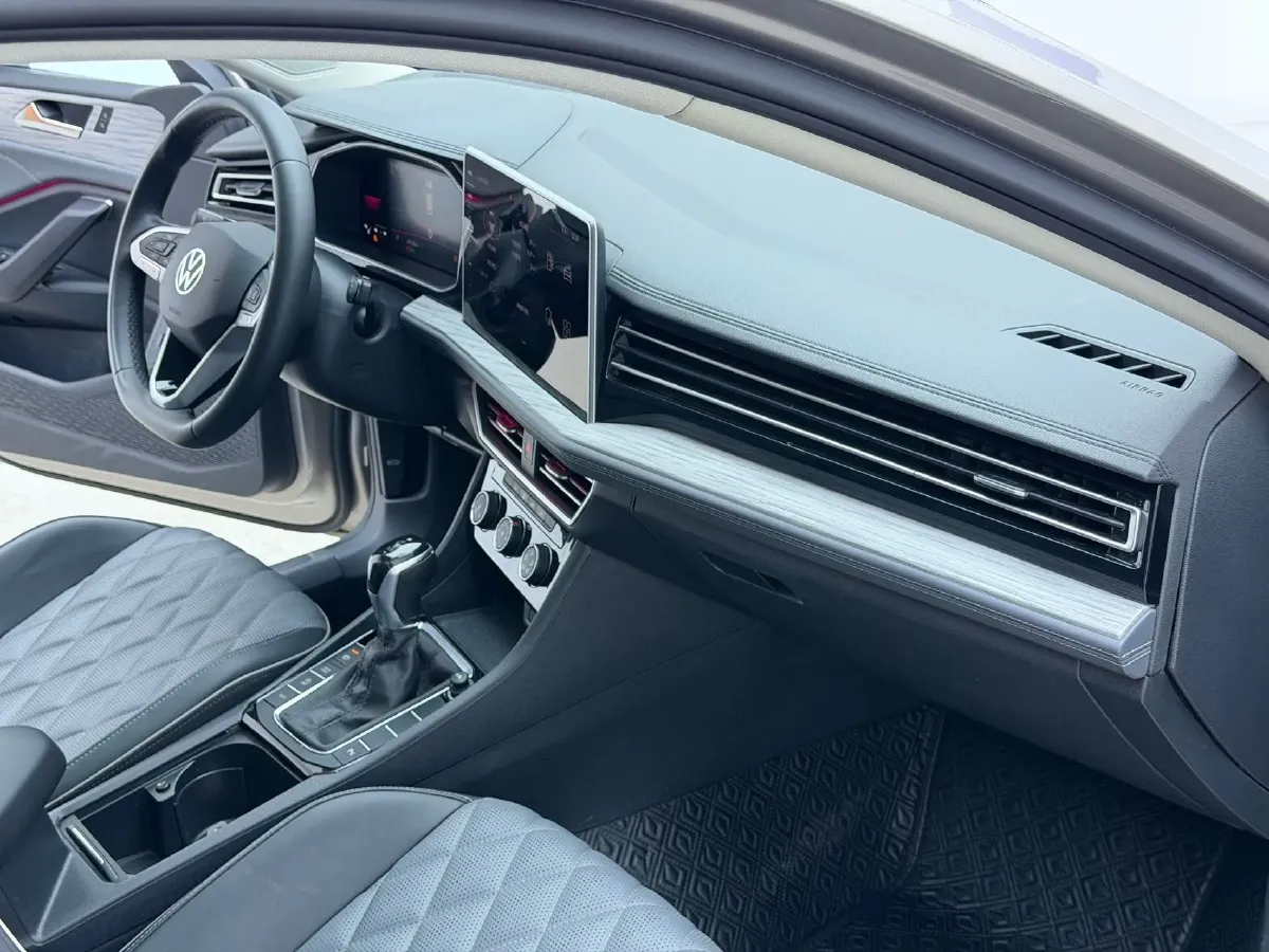 2023 Volkswagen Sagitar 1.4T 150HP L4 7DCT,autocango,china used car exporter,china ev exporter,chinese used car exporter,chinese used ev exporter