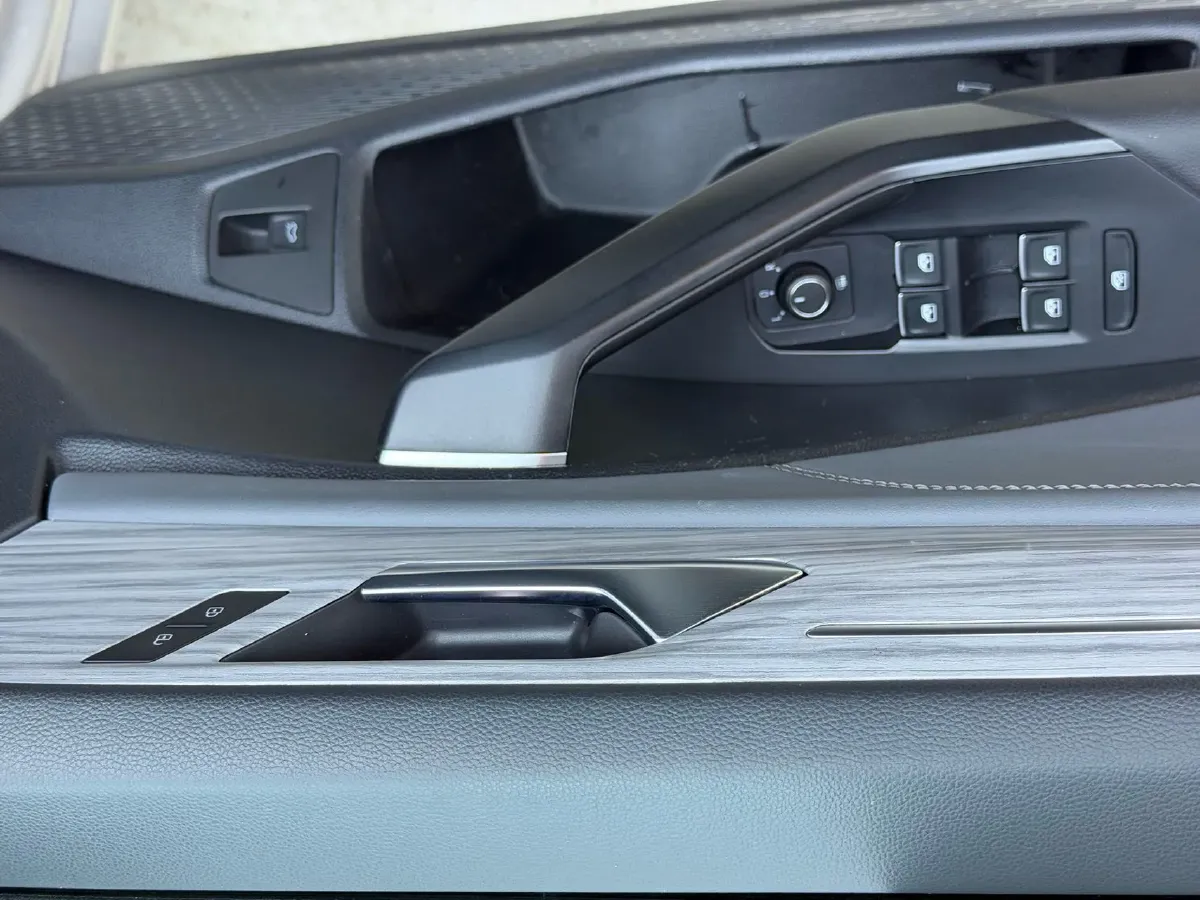 2023 Volkswagen Sagitar 1.4T 150HP L4 7DCT,autocango,china used car exporter,china ev exporter,chinese used car exporter,chinese used ev exporter