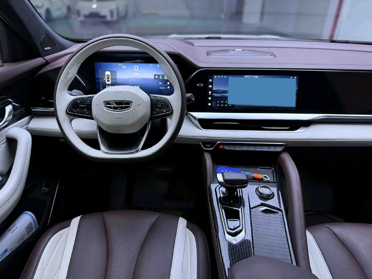 2021 Geely Monjaro 2.0T 218HP L4 7DCT,autocango,china used car exporter,china ev exporter,chinese used car exporter,chinese used ev exporter