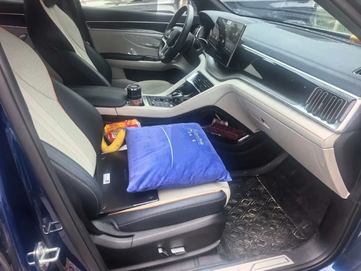 2022 Geely JiaJi 1.5T 177HP L3 7DCT PHEV 15.5KWH,autocango,china used car exporter,china ev exporter,chinese used car exporter,chinese used ev exporter