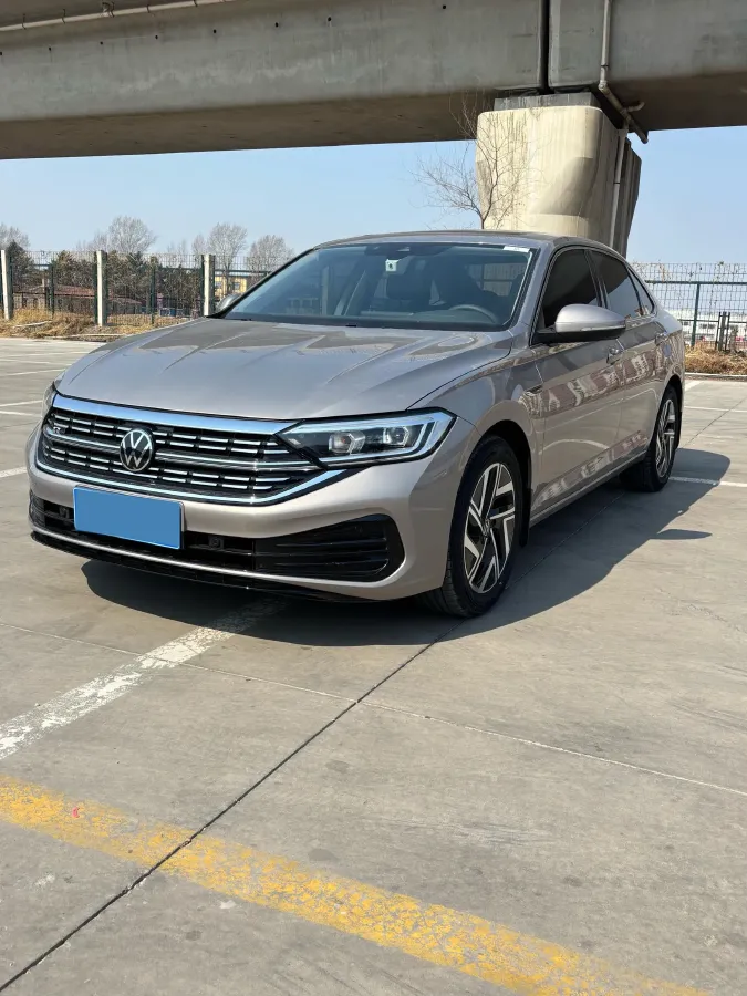 2022 Volkswagen Sagitar 1.4T 150HP L4 7DCT,autocango,china used car exporter,china ev exporter,chinese used car exporter,chinese used ev exporter