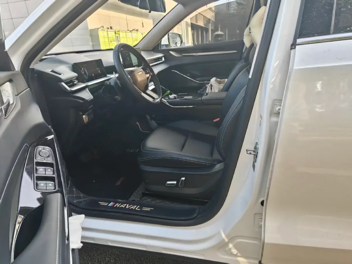 2021 Haval H6 1.5T 169HP L4 7DCT,autocango,china used car exporter,china ev exporter,chinese used car exporter,chinese used ev exporter