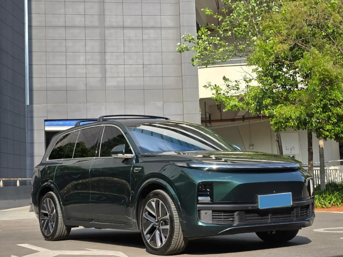 2023 Li L9 Range Extended 154HP REEV 42.6KWH,autocango,china used car exporter,china ev exporter,chinese used car exporter,chinese used ev exporter