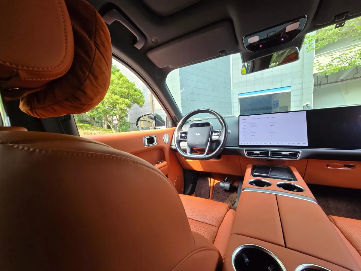 2023 Li L9 Range Extended 154HP REEV 42.6KWH,autocango,china used car exporter,china ev exporter,chinese used car exporter,chinese used ev exporter