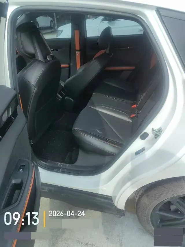 2022 ChangAn UNI-V 1.5T 188HP L4 7DCT,autocango,china used car exporter,china ev exporter,chinese used car exporter,chinese used ev exporter