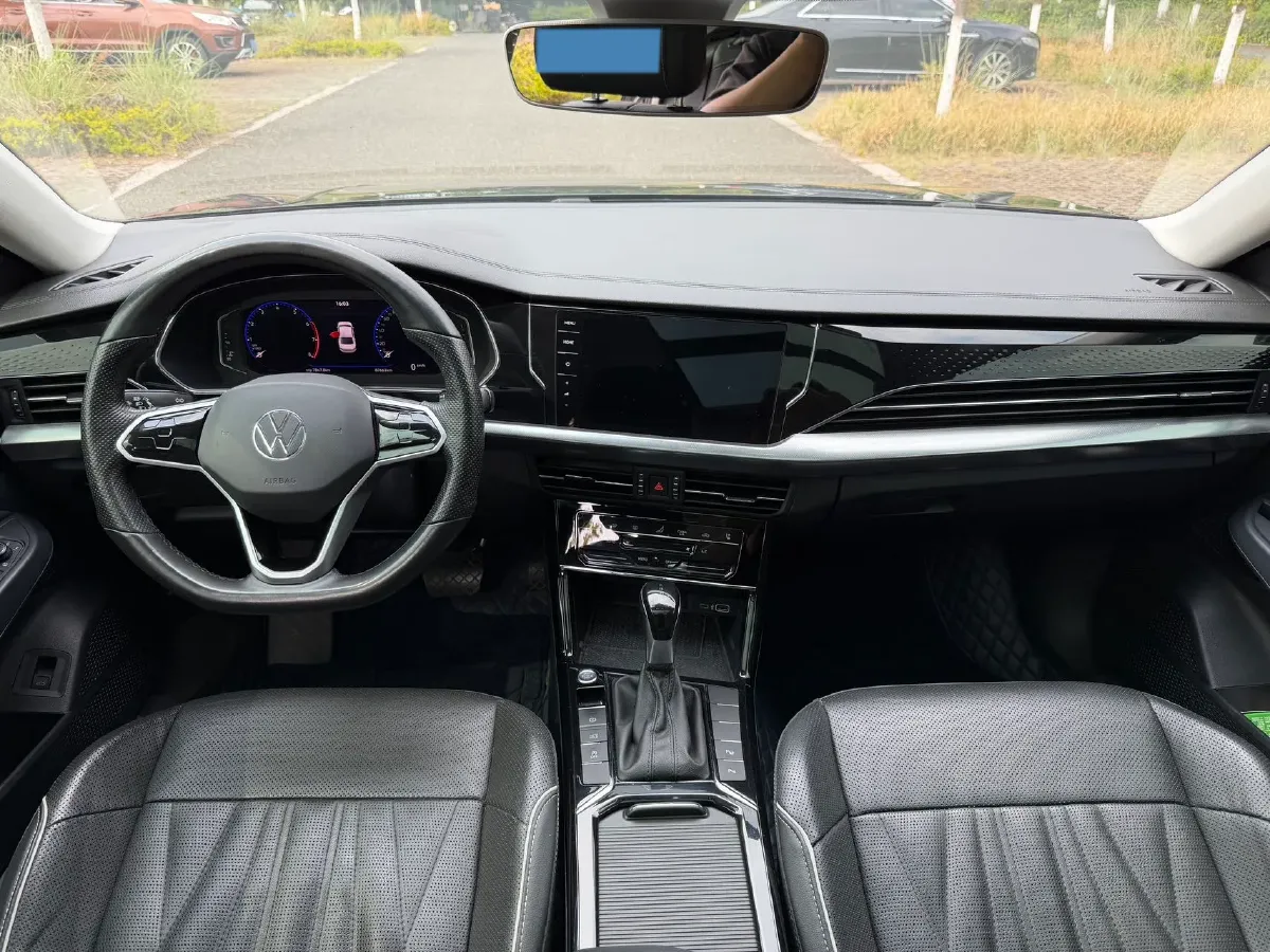 2022 Xpeng P7 BEV 60.2KWH,autocango,china used car exporter,china ev exporter,chinese used car exporter,chinese used ev exporter