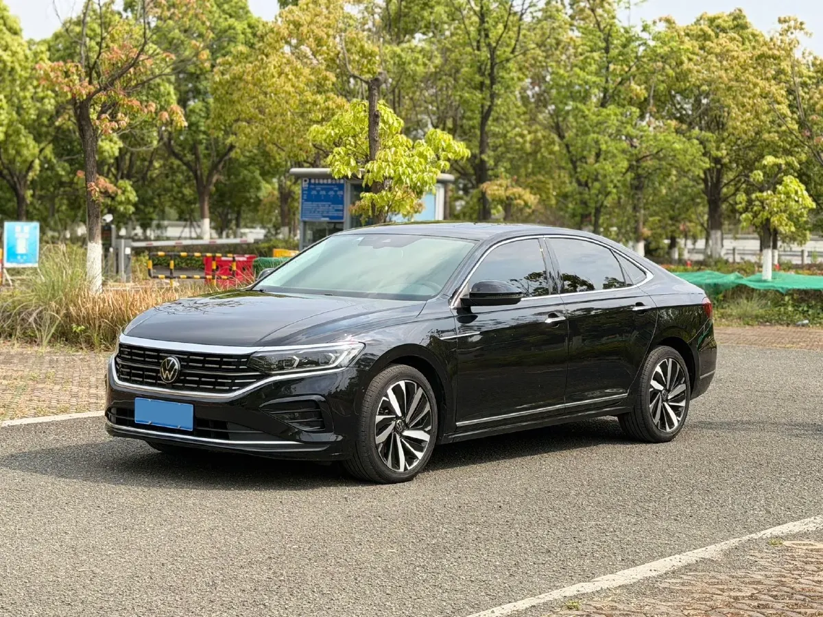 2022 Xpeng P7 BEV 60.2KWH,autocango,china used car exporter,china ev exporter,chinese used car exporter,chinese used ev exporter