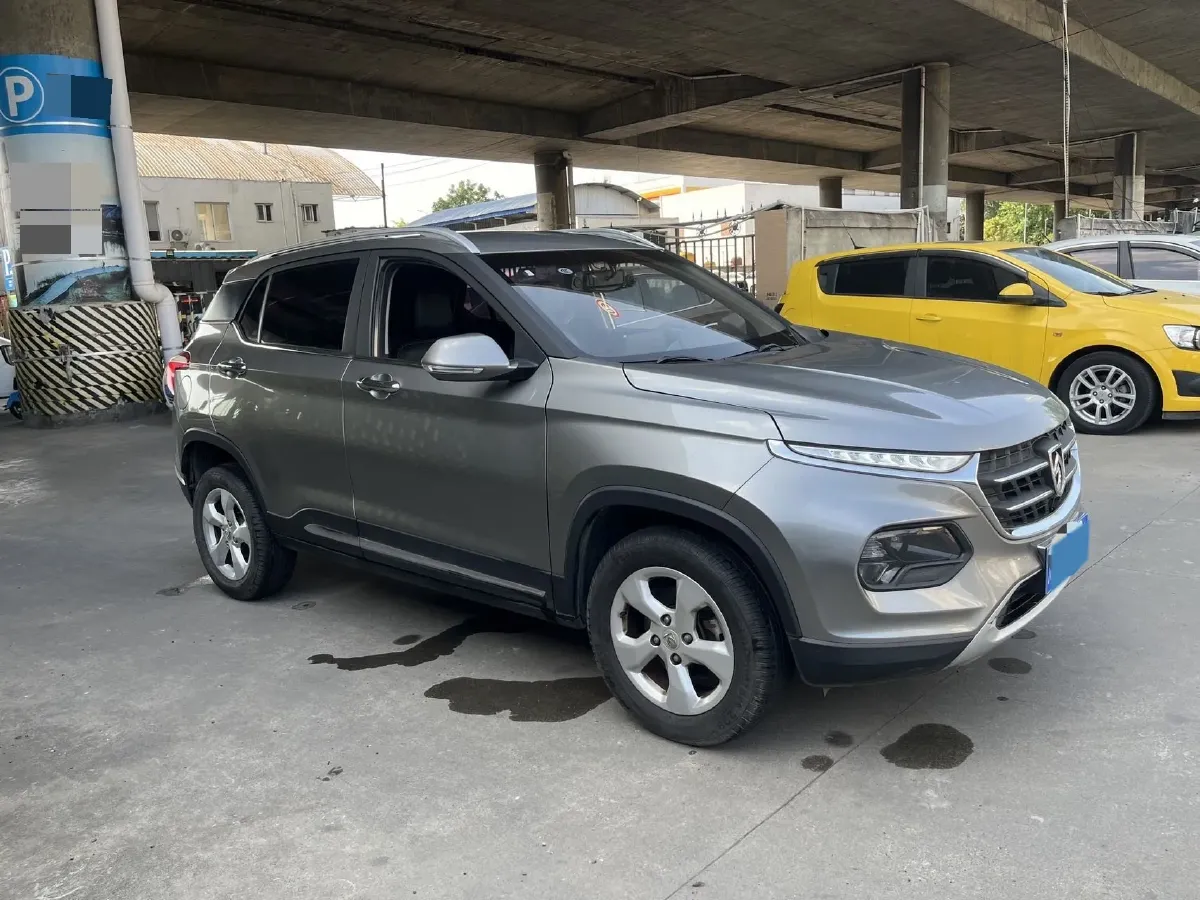 2017 BaoJun 510 1.5L 112HP L4 6MT,autocango,china used car exporter,china ev exporter,chinese used car exporter,chinese used ev exporter