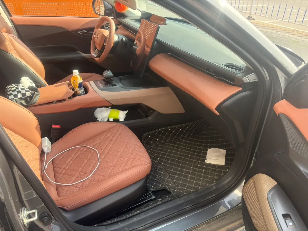 2025 ChangAn Eado 1.5T 192HP L4 7DCT,autocango,china used car exporter,china ev exporter,chinese used car exporter,chinese used ev exporter