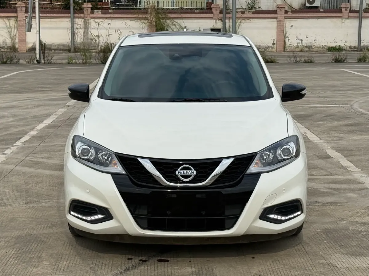 2021 Nissan Tiida 1.6L 122HP L4 CVT,autocango,china used car exporter,china ev exporter,chinese used car exporter,chinese used ev exporter