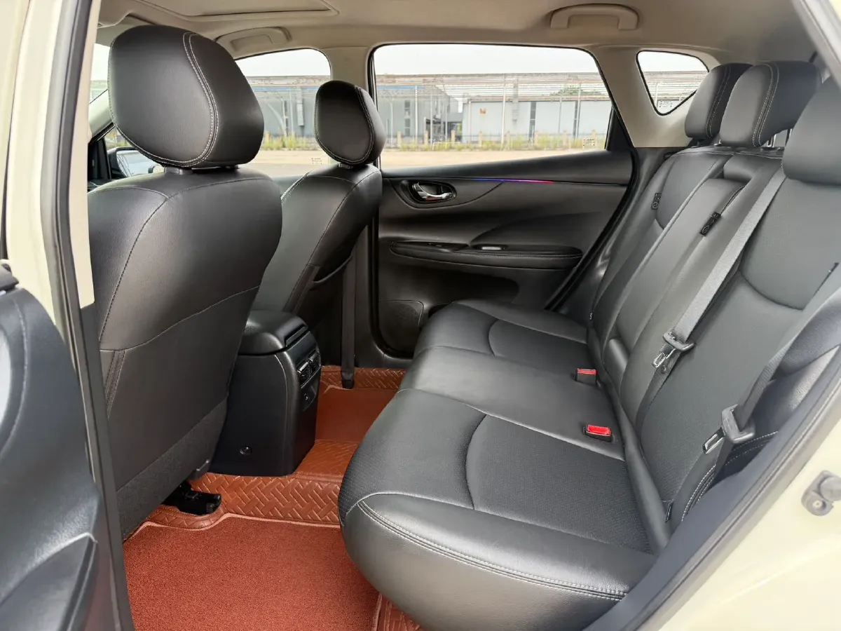 2021 Nissan Tiida 1.6L 122HP L4 CVT,autocango,china used car exporter,china ev exporter,chinese used car exporter,chinese used ev exporter