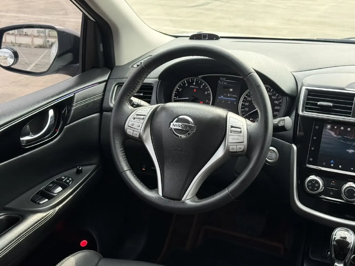 2021 Nissan Tiida 1.6L 122HP L4 CVT,autocango,china used car exporter,china ev exporter,chinese used car exporter,chinese used ev exporter