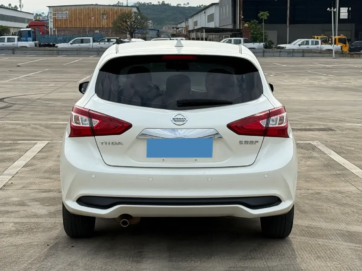 2021 Nissan Tiida 1.6L 122HP L4 CVT,autocango,china used car exporter,china ev exporter,chinese used car exporter,chinese used ev exporter