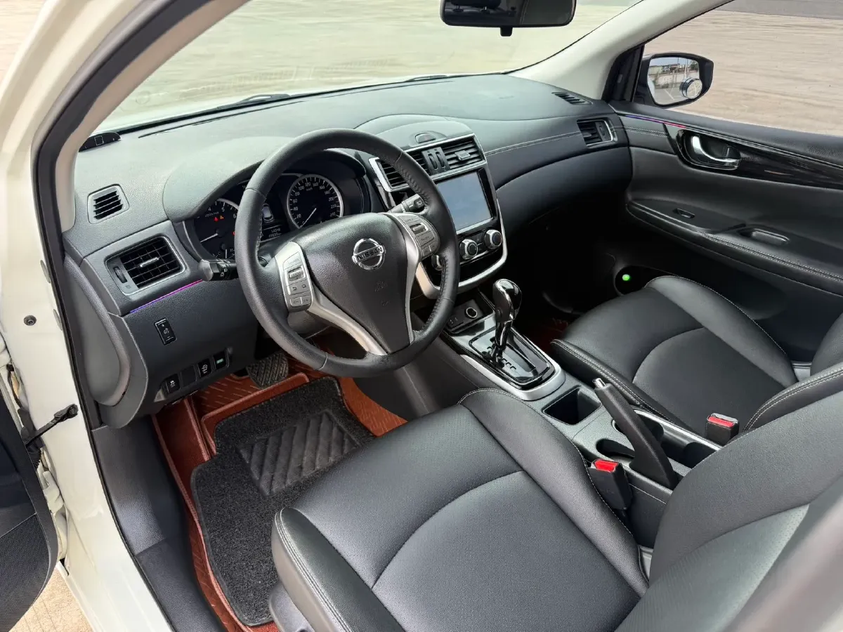 2021 Nissan Tiida 1.6L 122HP L4 CVT,autocango,china used car exporter,china ev exporter,chinese used car exporter,chinese used ev exporter