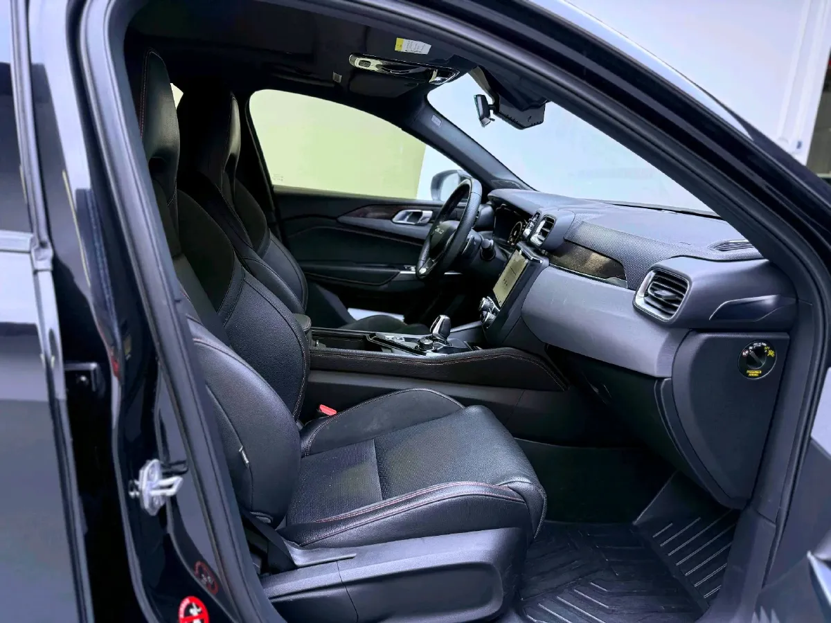 2019 Qoros 5 1.6T 197HP L4 7DCT,autocango,china used car exporter,china ev exporter,chinese used car exporter,chinese used ev exporter