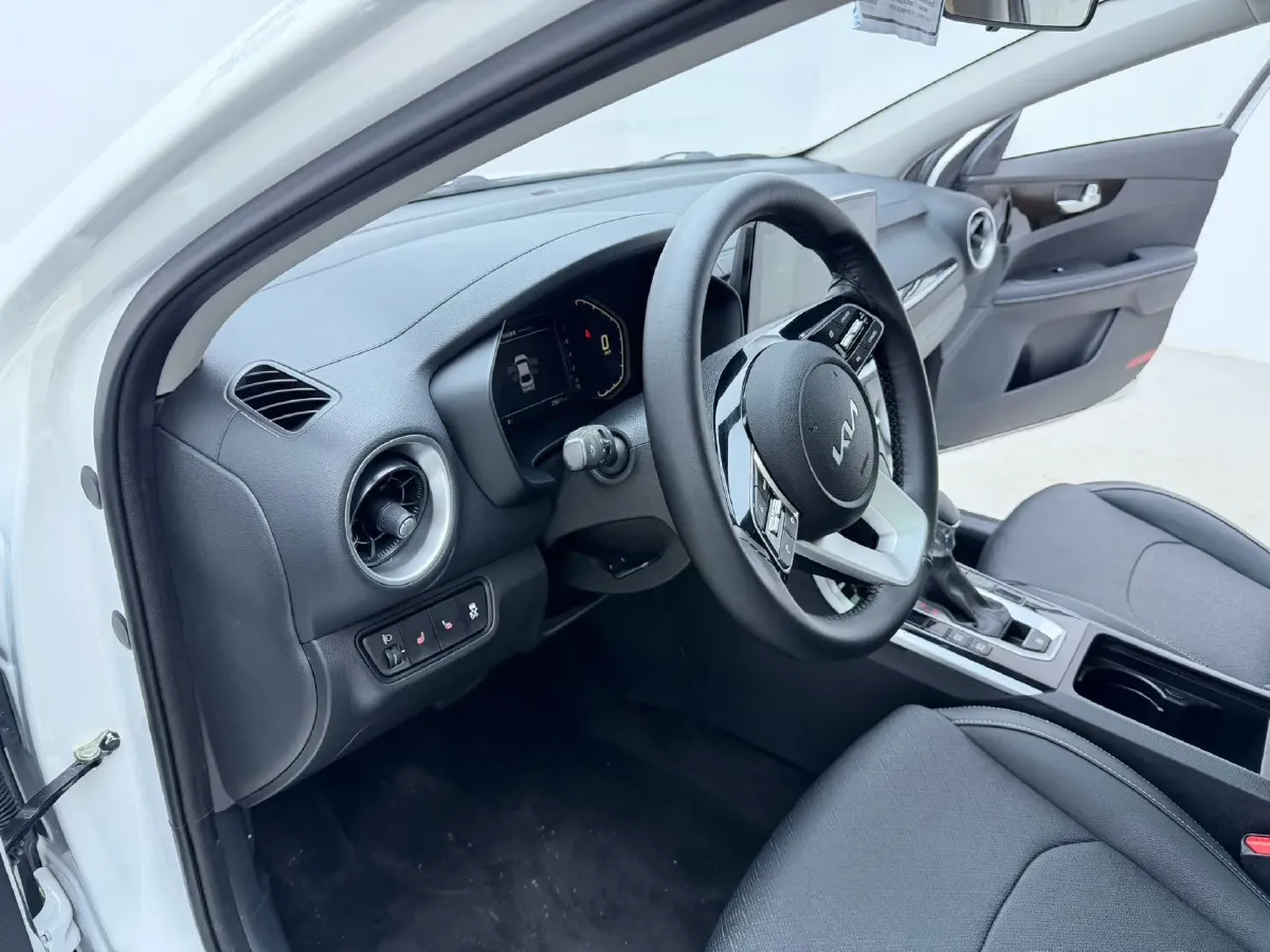 2021 Kia K3 1.5L 115HP L4 CVT,autocango,china used car exporter,china ev exporter,chinese used car exporter,chinese used ev exporter