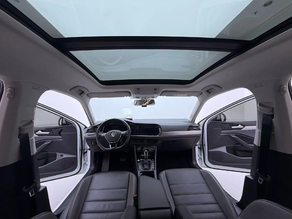 2022 Volkswagen Sagitar 1.4T 150HP L4 7DCT,autocango,china used car exporter,china ev exporter,chinese used car exporter,chinese used ev exporter