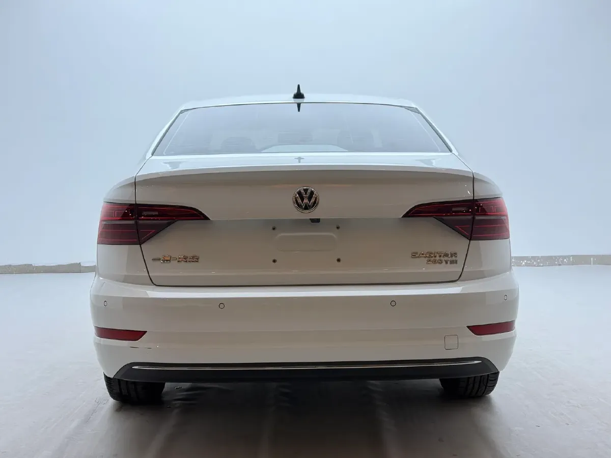 2022 Volkswagen Sagitar 1.4T 150HP L4 7DCT,autocango,china used car exporter,china ev exporter,chinese used car exporter,chinese used ev exporter