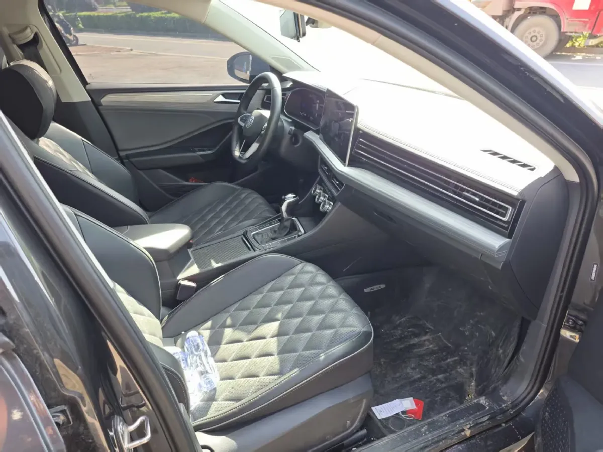 2023 Volkswagen Sagitar 1.5T 160HP L4 7DCT,autocango,china used car exporter,china ev exporter,chinese used car exporter,chinese used ev exporter