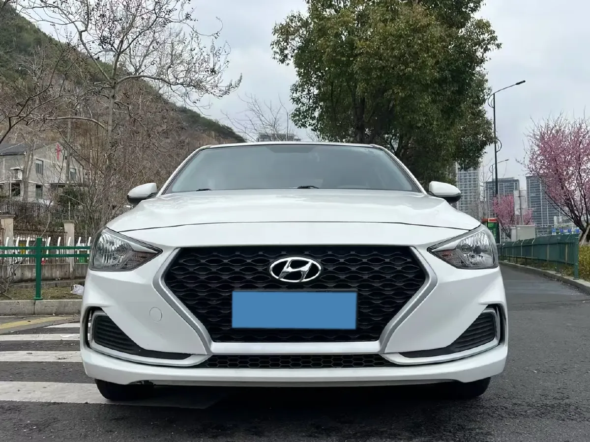 2020 Hyundai Celesta 1.6L 123HP L4 6AT,autocango,china used car exporter,china ev exporter,chinese used car exporter,chinese used ev exporter