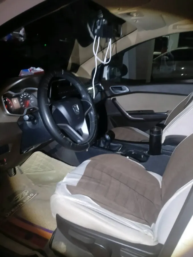 2019 JinBei XinYuan T32S 1.5L 102HP L4 5MT,autocango,china used car exporter,china ev exporter,chinese used car exporter,chinese used ev exporter