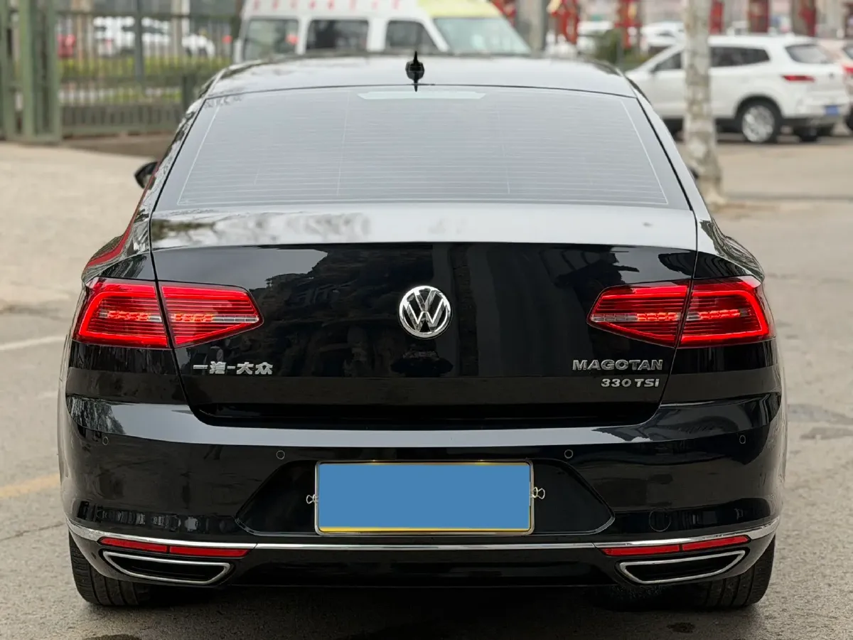 2018 Volkswagen Magotan 1.8T 180HP L4 7DCT,autocango,china used car exporter,china ev exporter,chinese used car exporter,chinese used ev exporter