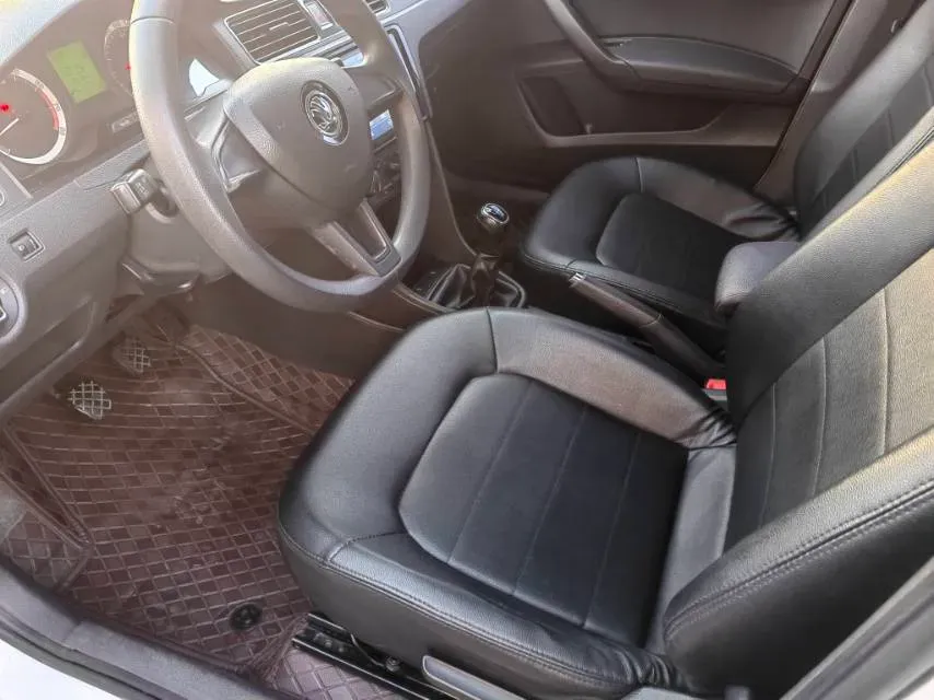 2019 Skoda Rapid 1.5L 110HP L4 5MT,autocango,china used car exporter,china ev exporter,chinese used car exporter,chinese used ev exporter