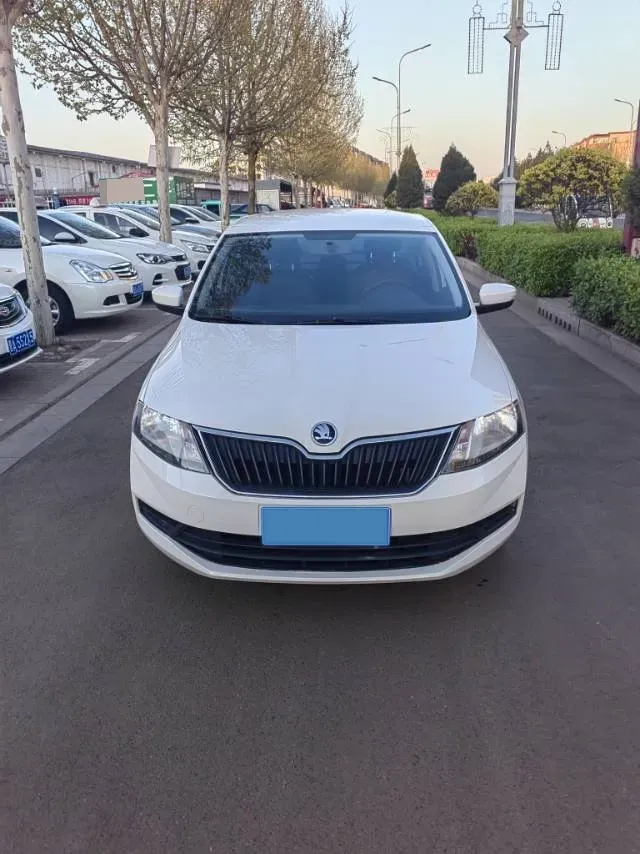 2019 Skoda Rapid 1.5L 110HP L4 5MT,autocango,china used car exporter,china ev exporter,chinese used car exporter,chinese used ev exporter