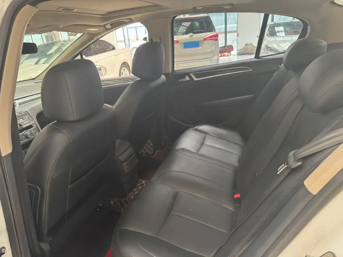 2016 Peugeot 308 1.6L 117HP L4 6AT,autocango,china used car exporter,china ev exporter,chinese used car exporter,chinese used ev exporter