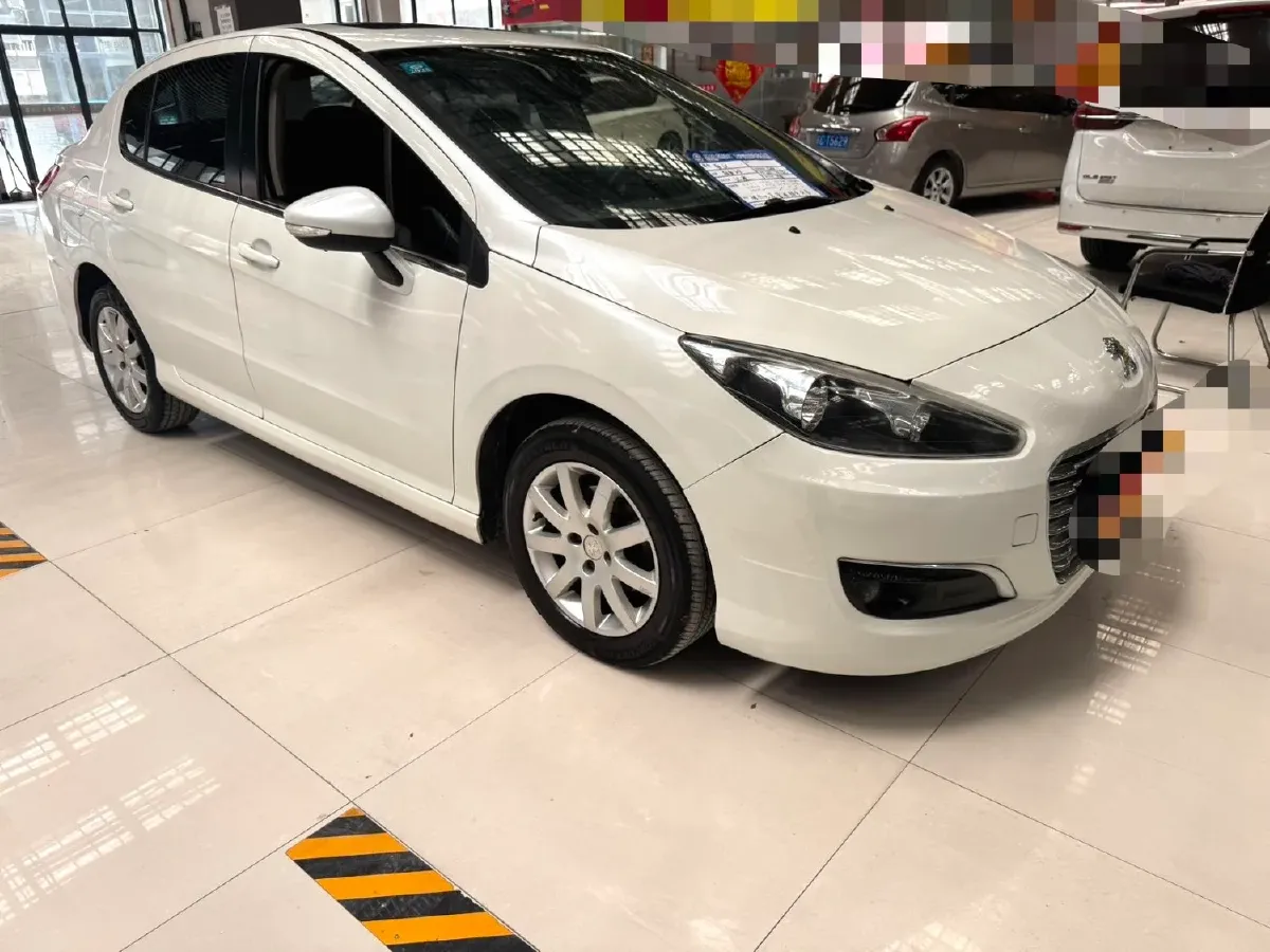 2016 Peugeot 308 1.6L 117HP L4 6AT,autocango,china used car exporter,china ev exporter,chinese used car exporter,chinese used ev exporter