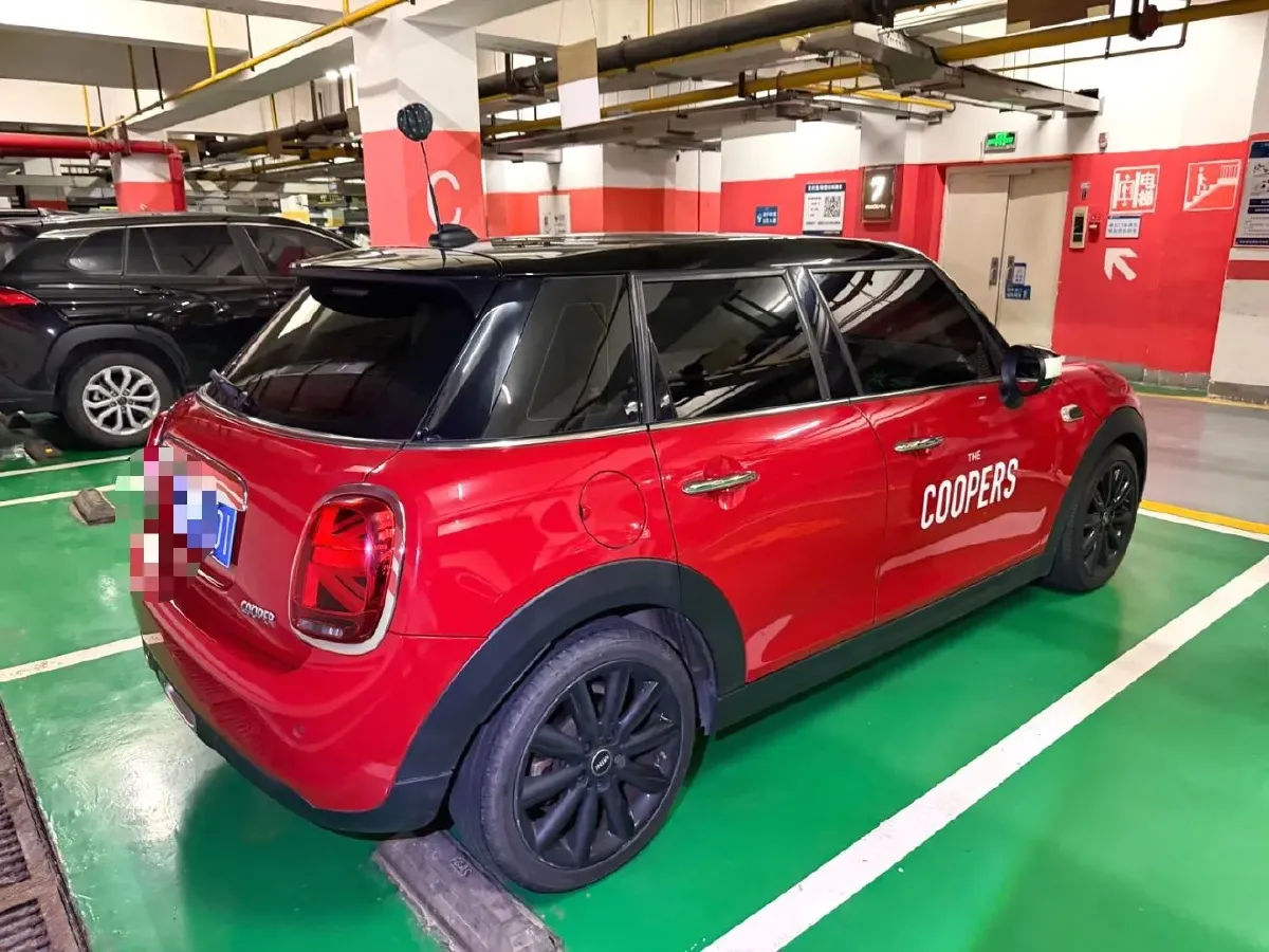 2020 MINI MINI 1.5T 136HP L3 7DCT,autocango,china used car exporter,china ev exporter,chinese used car exporter,chinese used ev exporter