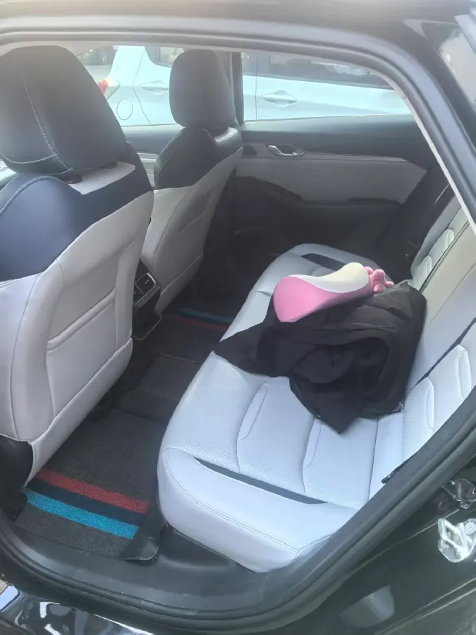 2021 Geely Preface 2.0T 190HP L4 7DCT,autocango,china used car exporter,china ev exporter,chinese used car exporter,chinese used ev exporter