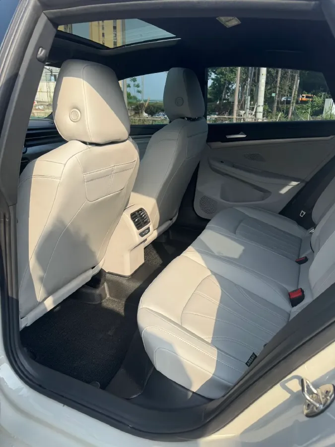 2026 Volkswagen Lamando 1.5T 160HP L4 7DCT,autocango,china used car exporter,china ev exporter,chinese used car exporter,chinese used ev exporter